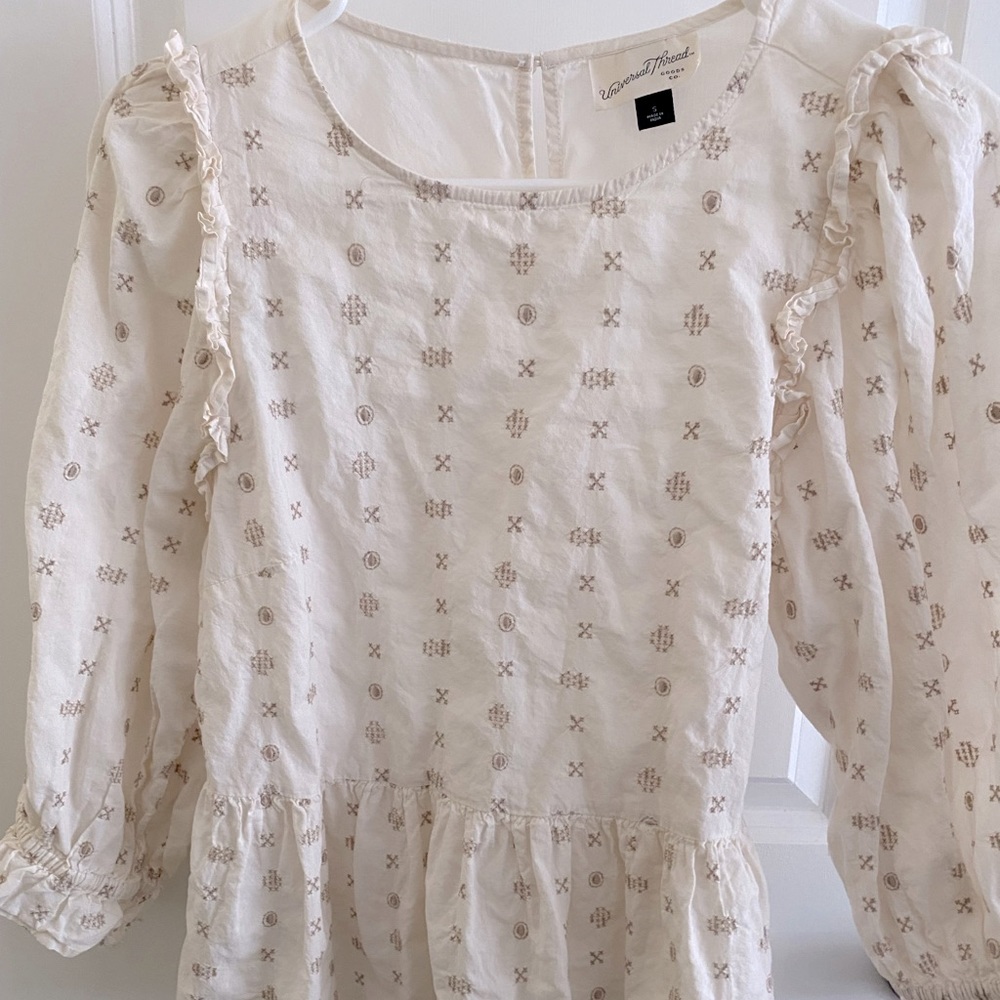 Universal Thread Cream peplum top